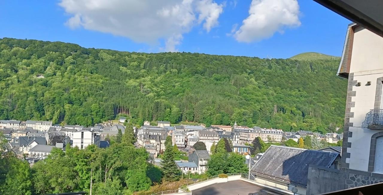 Les Chardonnerets Apartment *